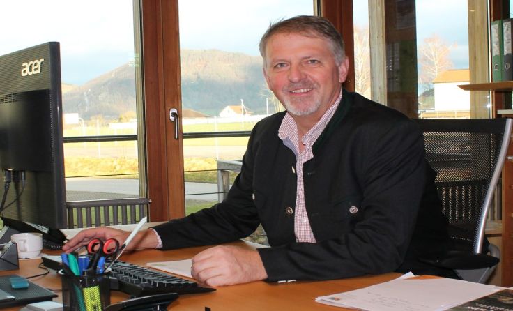 Volkhard Maier in seinem Büro im Nationalpark Zentrum Molln, Foto: Egelseder