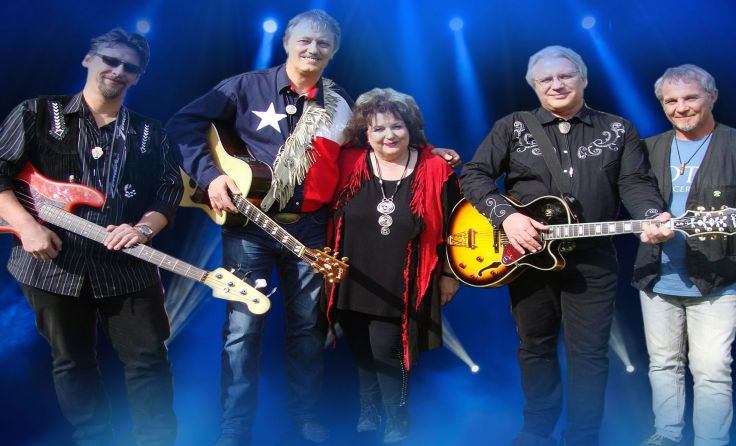 Tex Robinson und seine "Friends" spielen im Lokschuppm Klaus. Foto: Tex Robinson