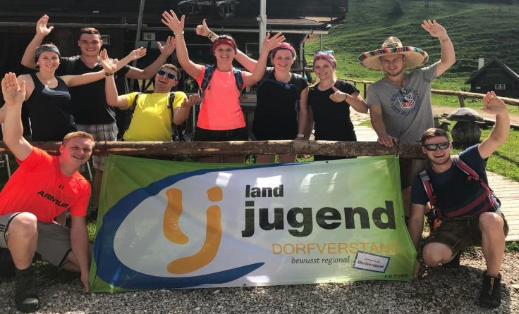 Auch die Landjugend Inzersdorf wanderte auf die Wurzeralm.
