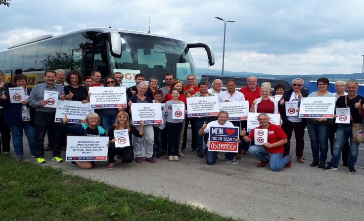 Der ÖGB Kirchdorf fuhr mit dem Bus zur Demonstration in Wien, Foto: ÖGB