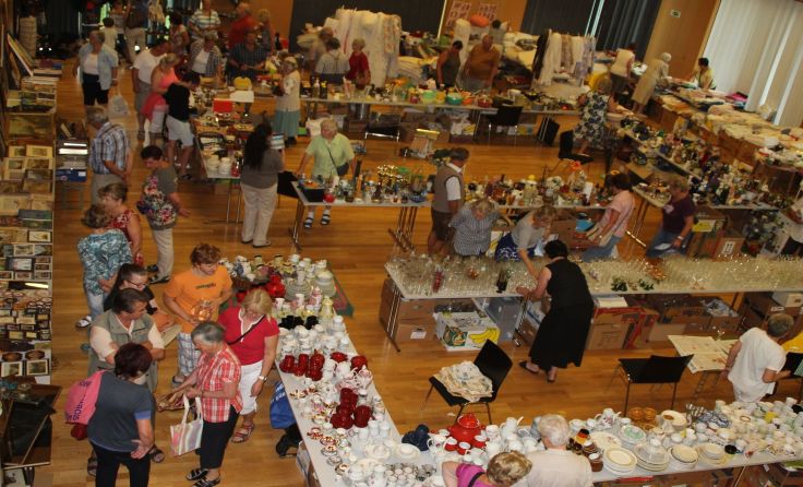 In der Hösshalle wird ein Flohmarkt veranstaltet. Foto: Gemeinde Hinterstoder
