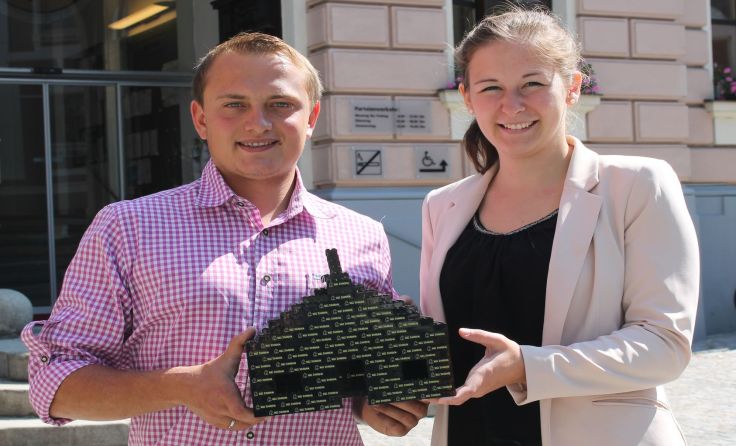 JVP-Bezirksobmann Christoph Ebner und JVP-Landesobfrau Abg.z.NR Claudia Plakolm, Foto: Egelseder