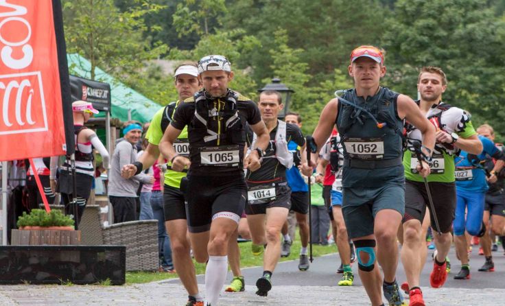 Thomas Bosnjak und Daniel Neudeck (vorne v. l.) eröffneten 2017 den Speedtrail. Foto: Manfred Hackl