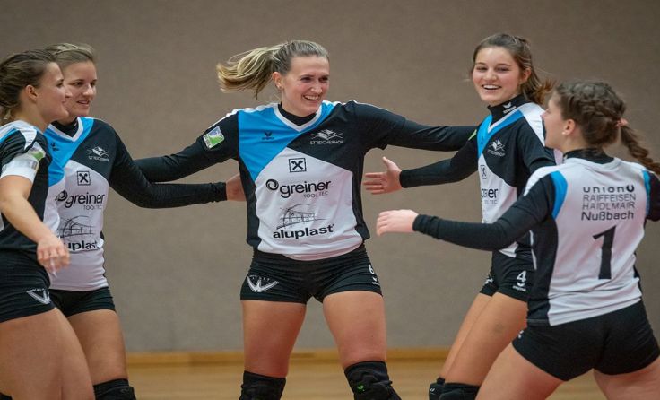 Die Mannschaft rund um Katharina Lackinger, Foto: Valentin Weber