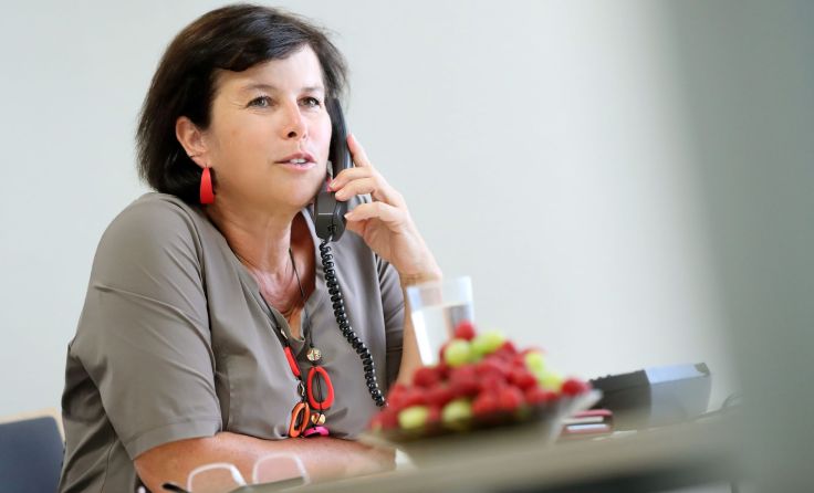 Soziallandesrätin Birgit Gerstorfer beantwortete Fragen der Tips-Leser. Foto: Land OÖ/Stinglmayr
