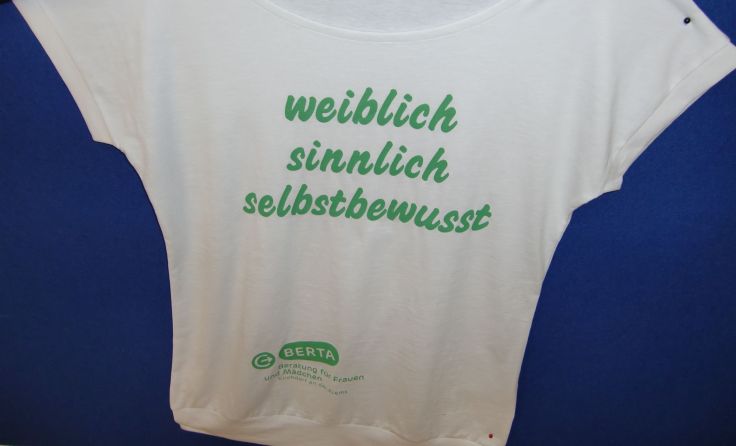 Ein T-Shirt für selbstbewusste Frauen, Foto: BERTA