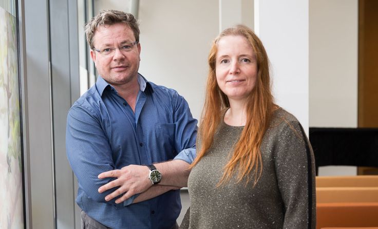 Martin Prein und Anita Groß schrieben über den Umgang mit dem Tod. Foto: Alexandra Grill