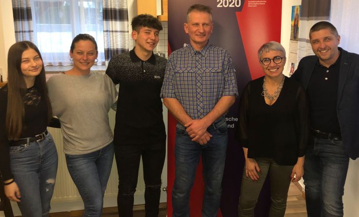 Doris Margreiter (2.v.r.) besuchte Familie Zivotic, Foto: SWV Oberösterreich