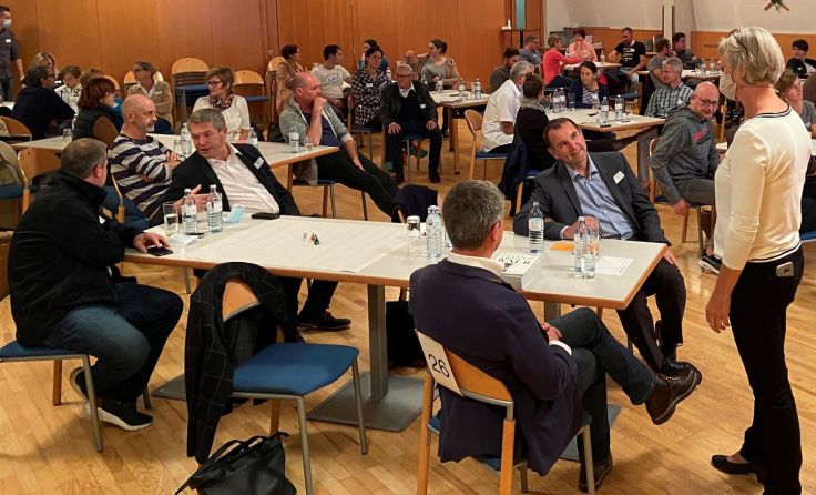 Rund 60 Schlierbacher kamen zur Startveranstaltung "Schlierbach 2030", Foto: Hader