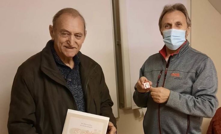 Siegfried Eglseder und SPÖ-Ortsparteivorsitzender Rudi Diensthuber (v.l.) (Foto: SPÖ Inzersdorf)