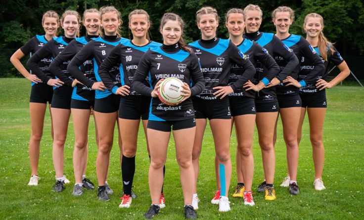 Die Bundesliga Teams der Union Haidlmair Schwingenschuh Nußbach (Foto: Union Nussbach Faustball)