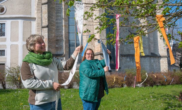Die Kreuze und Bänder wurden wieder entfernt. (Foto: Jack Haijes)