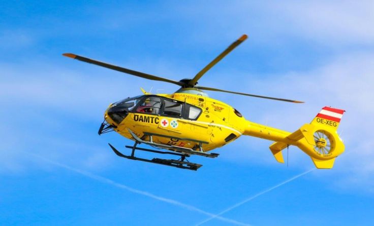 Der Bub wurde ins Klinikum Wels geflogen. (Foto: Helmut Dietmaier (Symbolfoto))