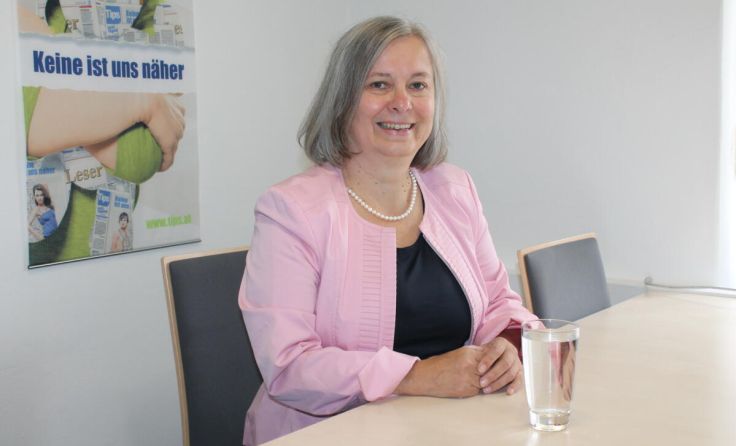 Bettina Lancaster beim Sommergespräch im Tips-Büro in Kirchdorf (Foto: Winter)