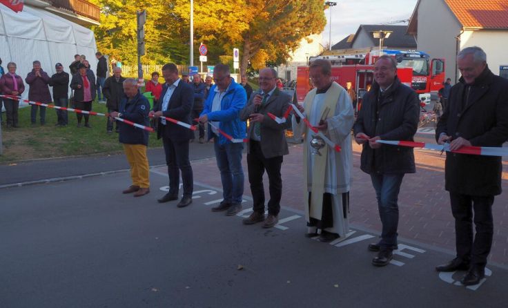 Die neue Begegnungszone in Wartberg wurde feierlich eröffnet. (Foto: Marktgemeinde Wartberg)