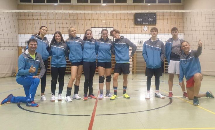 U18 Mädchen und Burschen (Foto: Kremstalvolley)