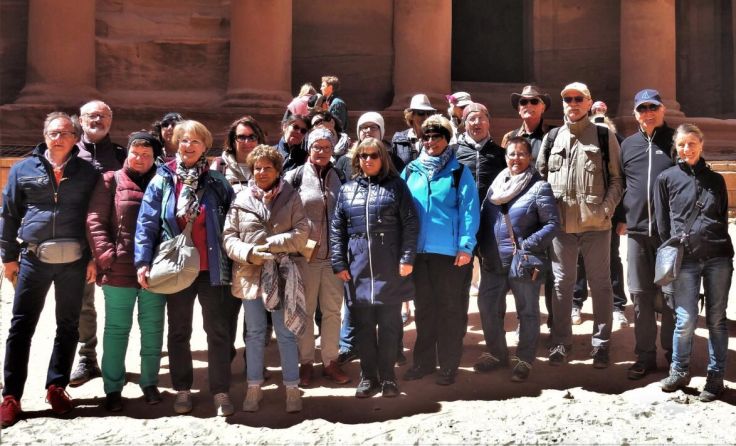 Die Reisegruppe in Petra/Jordanien (Foto: Pensionistenverband)