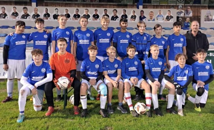 Die U14 Fußballmannschaft des SV Molln holte in der Oberliga den Meistertitel. (Foto: SV Molln)
