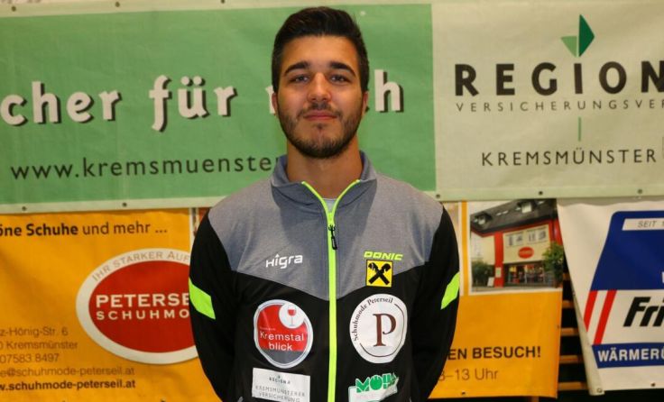 Uros Trifkovic führt die Einzelrangliste in der Regionalliga an. (Foto: TuS / Tischtennis)
