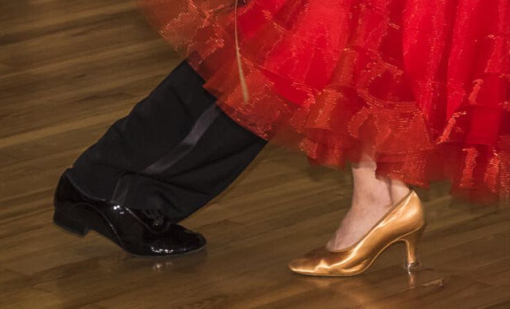Der Tanzclub Nußbach lädt dazu ein, das Tanzbein zu schwingen. (Foto: Tanzclub Nußbach)