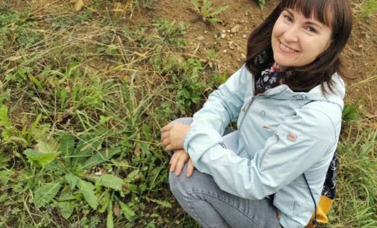 Kräuterpädagogin und Aromapraktikerin Gabriele Almhofer (Foto: privat)