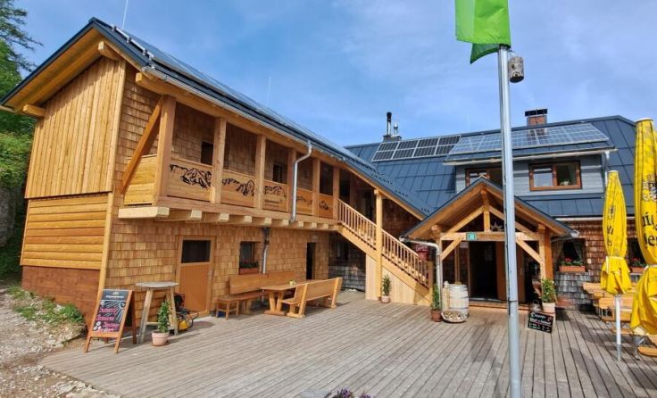 Die Zellerhütte erstrahlt in neuem Glanz. (Foto: Wolfgang Peböck)