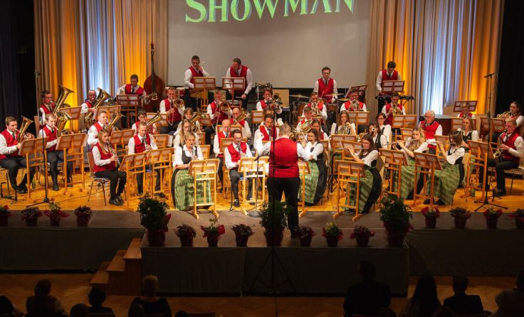 Die Marktmusikkapelle Micheldorf lädt zum Konzert. (Foto: Foto Digital Fritz)