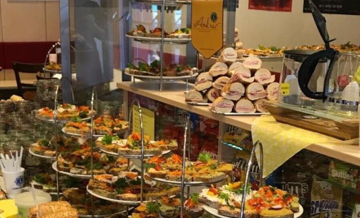 Ein ausgiebiges Frühstück wartet auf die Gäste. (Foto: Lionsclub Kirchdorf Ambra)