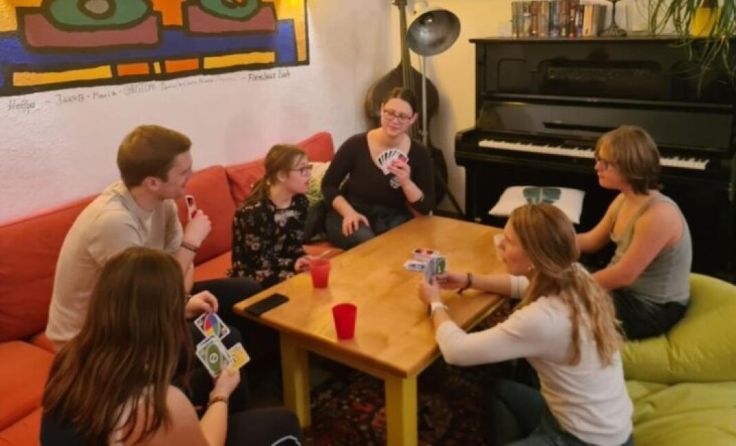 Beim Inklusiven Jugendtreff verbringen die Jugendlichen gemeinsam eine schöne Zeit. (Foto: j@m)