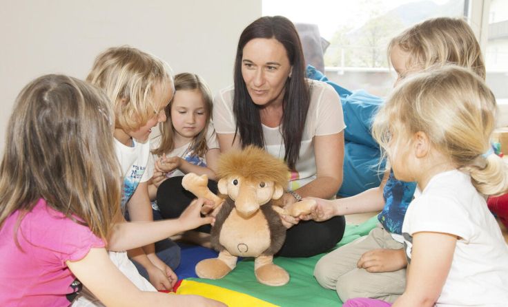 Die RAINBOWS-Gruppen unterstützen und stärken die Kinder. (Foto: RAINBOWS)