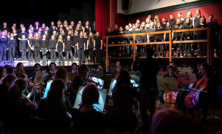 Chor und Orchester des Stiftsgymnasiums Schlierbach (Foto: Lisa Maria Heidelberger)