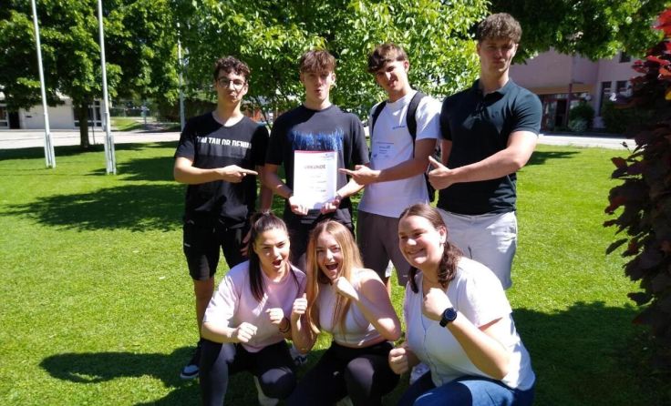 Die Schüler erhielten das Goldene Leistungsabzeichen der Ersten Hilfe. (Foto: hakhlw kirchdorf)
