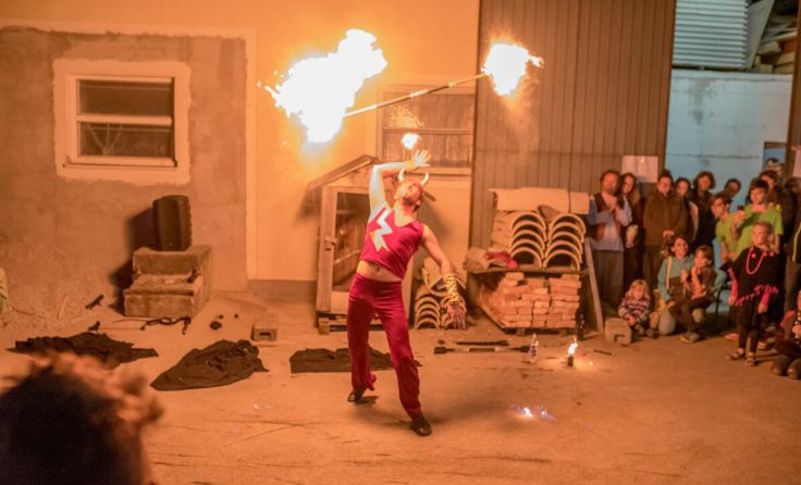 Feuershow beim Windischbauer.nHOF (Foto: LeuEVENTS e.U.)