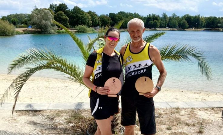 Romana Aschermayr und Reinhard Haider holten beim Triathlon Medaillen. (Foto: LG Kirchdorf)