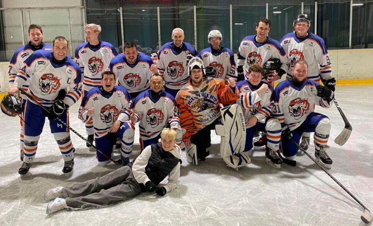 Die Ice Tigers jubelten über den Sieg. (Foto: Ice Tigers)