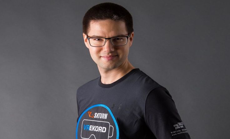 Johannes Löffelmann will den VR-Gaming-Weltrekord überbieten. Foto: Saturn / Content Creation GmbH