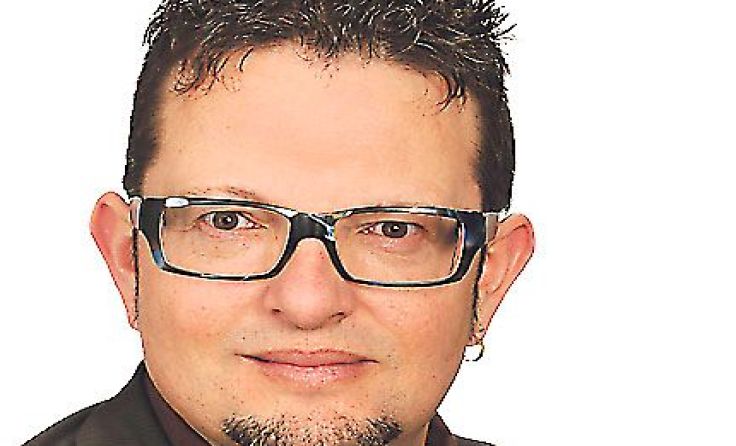 Hörgerätespezialist Augustin Zandl von Akustik-Optik Bauer GmbH gibt Tipps.