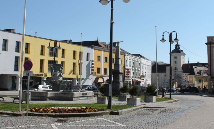 Lambach steht im Mittelpunkt einer Tips-Ausgabe. Foto: Paltinger