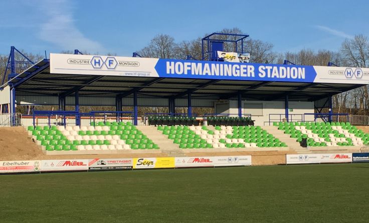 Die fertige West-Tribüne im HF-Stadion. Foto: SKW1933