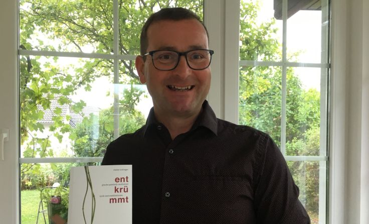 Stefan Schlager hat mit „entkrümmt“ sein elftes Buch herausgebracht. Foto: privat