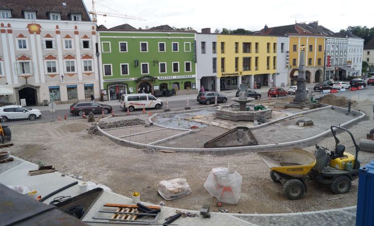 Der historische Marktplatz von Lambach ist derzeit eine Baustelle. Foto: Gemeinde