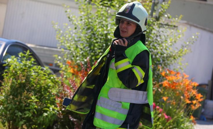 Sabrina Mayr trägt bei der Feuerwehr Sattledt Verantwortung. (Foto: laumat.at)