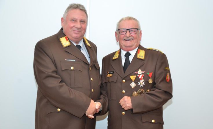 Karl Lindenbauer (l.) mit Helmut Neuweg (Foto: FF)