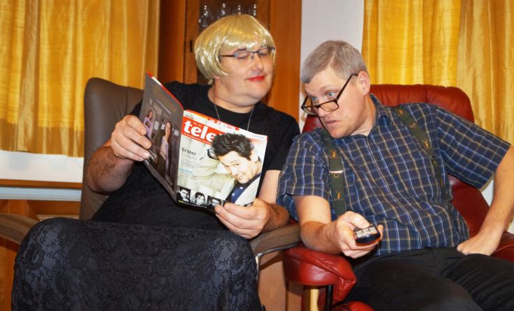 Resi und Karl werden für Lacher sorgern (Foto: FF Sulzbach)