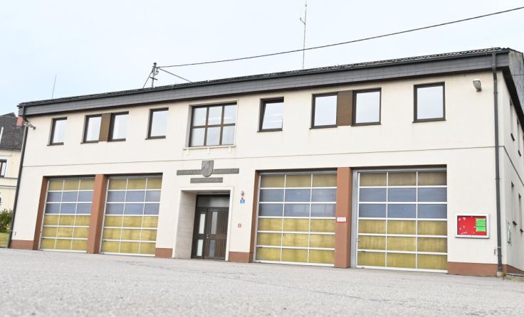 Das Feuerwehrhaus erfüllt nicht mehr die Anforderungen. (Foto: GePaltinger)