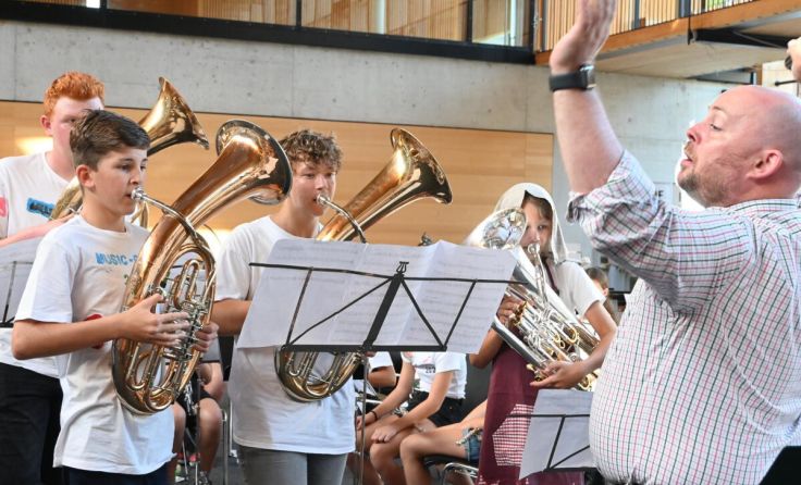 Zum Abschlusskonzert hatten die Jungmusiker ihre Gäste geladen. (Foto: GePaltinger)