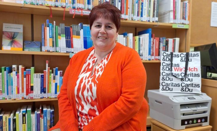Petra Lindenbauer aus Kallham absolviert einen Lehrgang zur Diplom-Sozialbetreuerin. (Foto: Caritas)