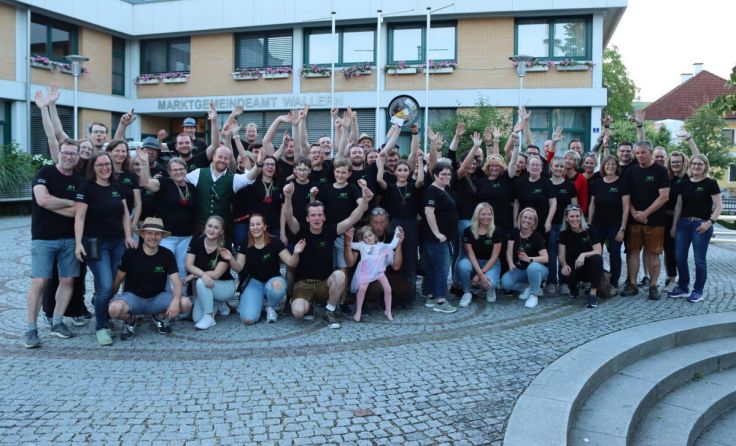 Die Wallerner haben ein Maifest für die Wallerner organisert. (Foto: Vivien Eder)