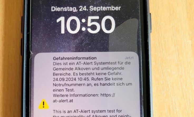 Die Warnung kommt via Mobiltelefon. (Foto: LandOÖ/Reixenartner)