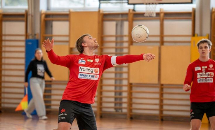 Abwehrspieler Simon Lugmair (Foto: Ines Weber/ÖFBB)